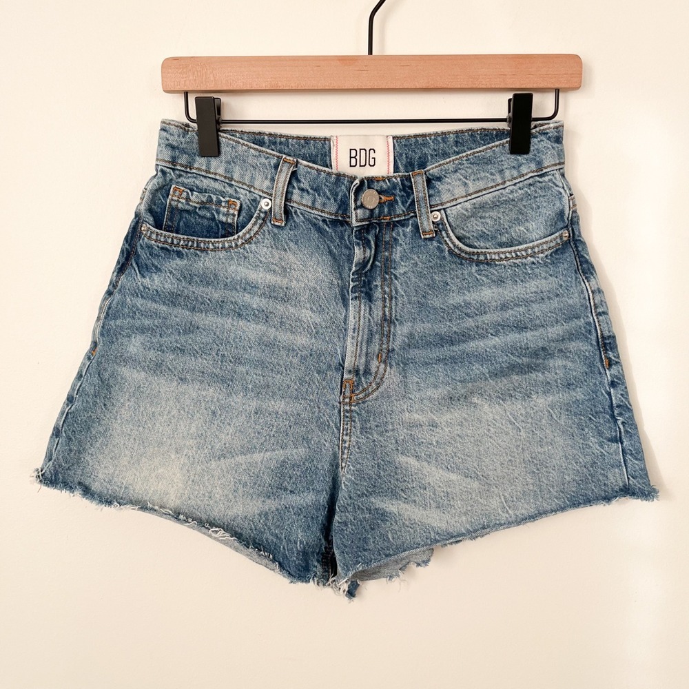 Urban‎ Outfitters BDG A-Line Raw Hem High Rise Denim Short Womens 28 Blue